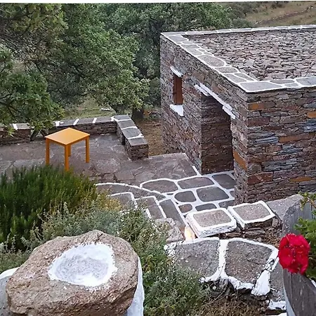 Under Royal Oaks Hébergement de vacances