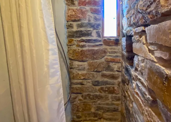 Сasa de vacaciones Under Royal Oaks *